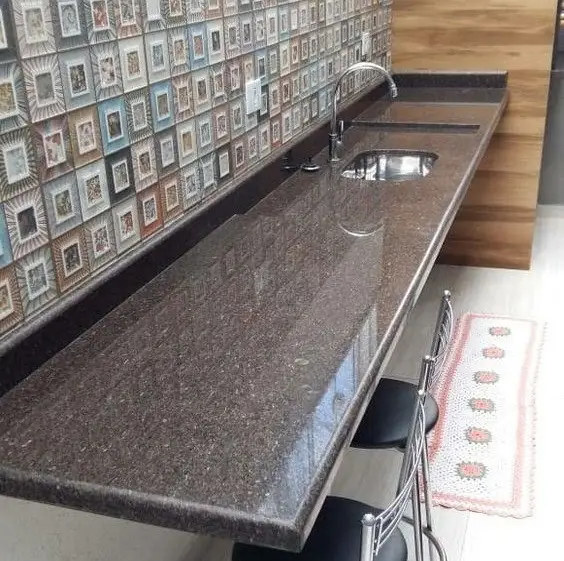 Стільниця для кухні, яку обрати матову чи глянцеву