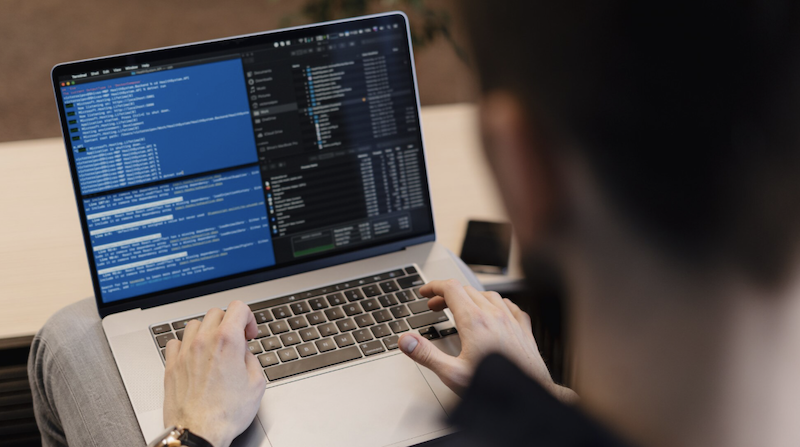 Як пишуться слова з приставкою ІТ: правила правопису та приклади