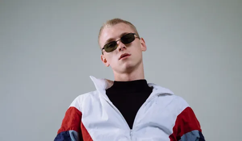 Біографія Burla (Максим Бурла): життя та творчість українського репера