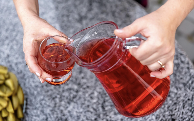 З якого віку можна давати дитині компот або узвар